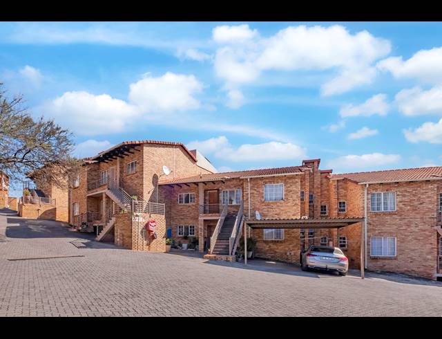 3 BEDROOM APARTMENT FOR SALE IN WINDSOR EAST